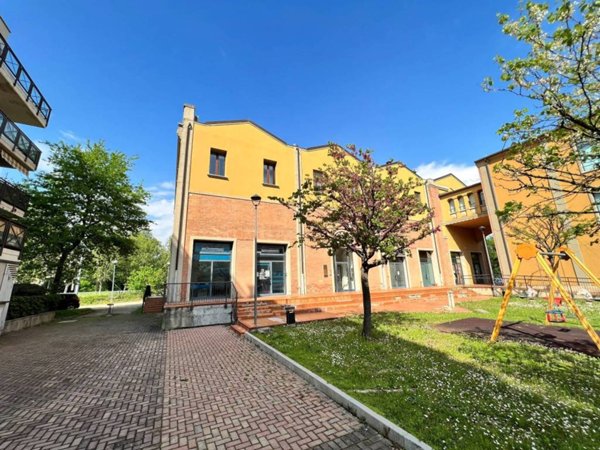ufficio in vendita a Budrio