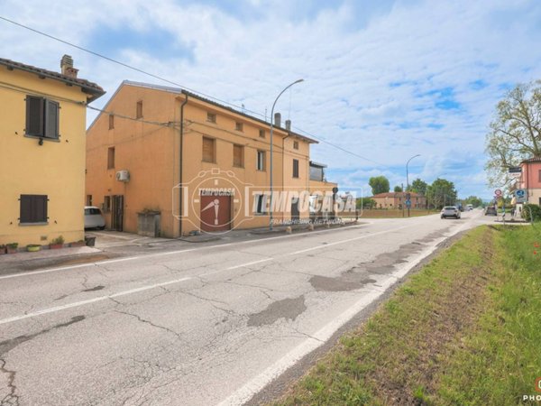 casa indipendente in vendita a Budrio in zona Cento