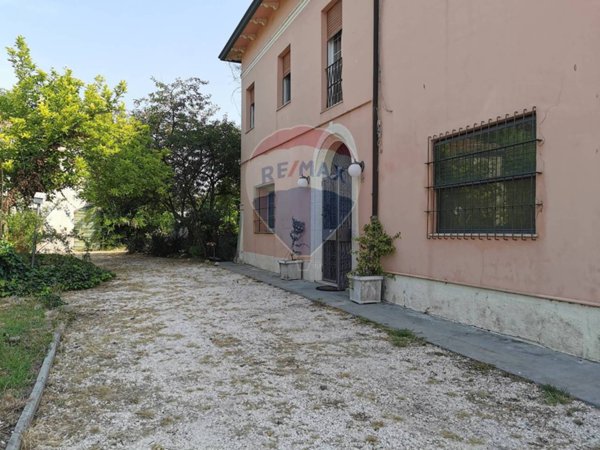 casa indipendente in vendita a Budrio in zona Cento