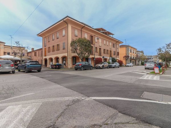 appartamento in vendita a Budrio in zona Cento