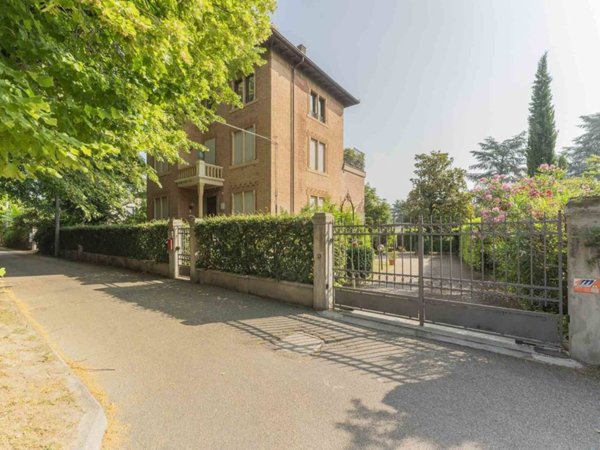 casa indipendente in vendita a Budrio in zona Cento