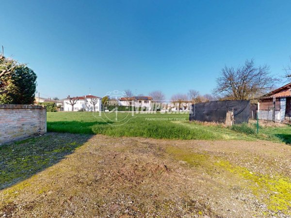 terreno agricolo in vendita a Budrio in zona Cento
