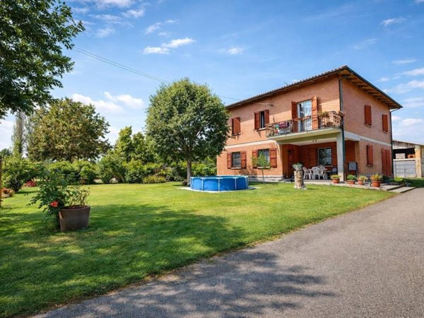 casa indipendente in vendita a Budrio in zona Mezzolara