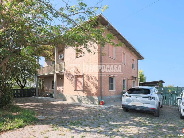 casa indipendente in vendita a Budrio
