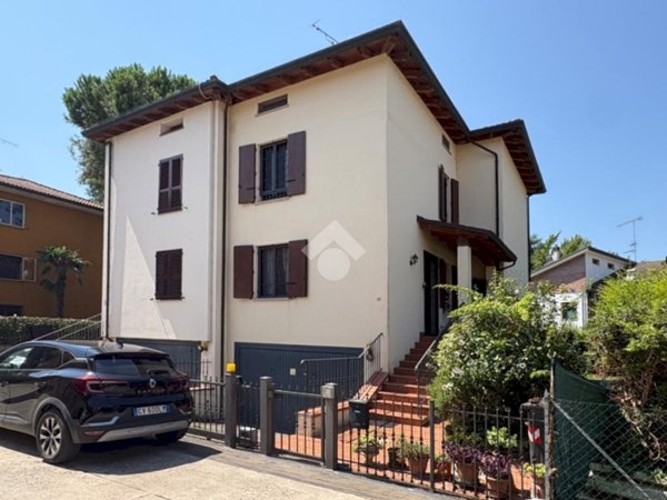 casa indipendente in vendita a Budrio in zona Mezzolara