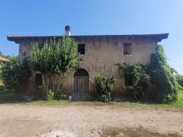 appartamento in vendita a Budrio in zona Prunaro