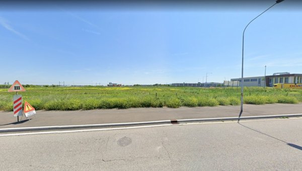 terreno edificabile in vendita a Calderara di Reno in zona Bargellino