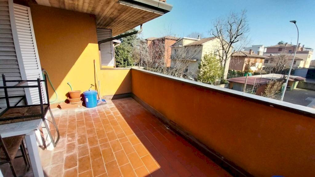 appartamento in vendita a Calderara di Reno in zona Longara