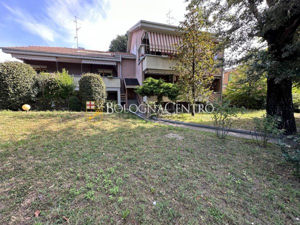 appartamento in vendita a Calderara di Reno
