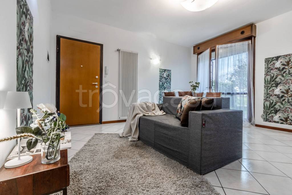 appartamento in vendita a Calderara di Reno