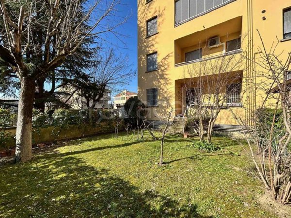 appartamento in vendita a Calderara di Reno