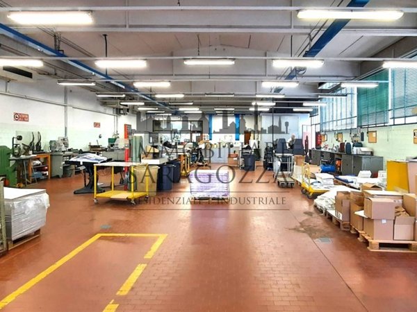 locale commerciale in vendita a Calderara di Reno in zona Bargellino
