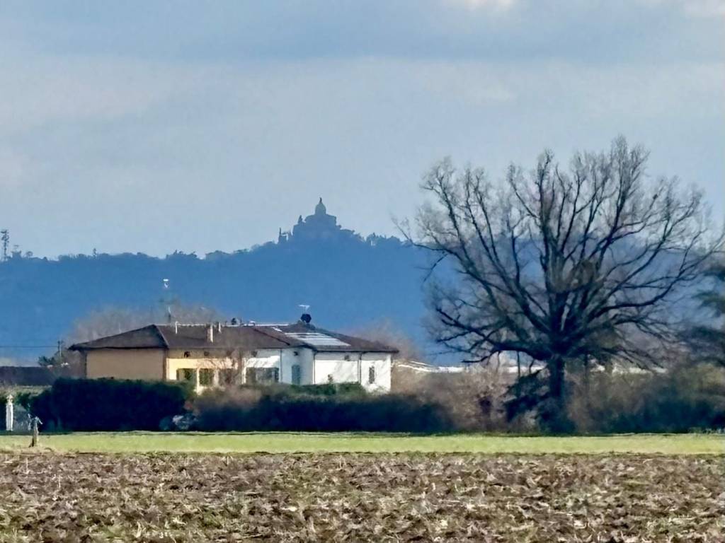 casa indipendente in vendita a Calderara di Reno