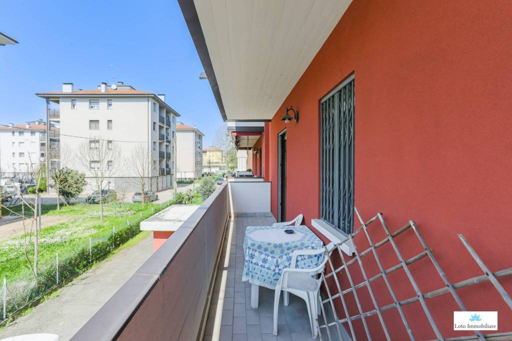 appartamento in vendita a Calderara di Reno in zona Longara