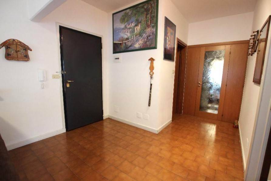 appartamento in vendita a Calderara di Reno