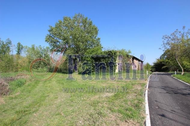 locale di sgombero in vendita a Calderara di Reno