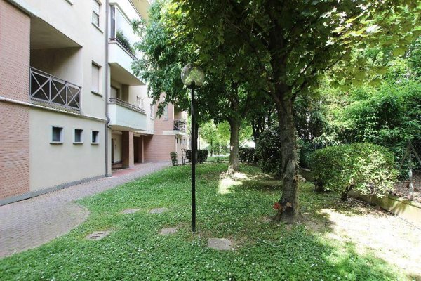 appartamento in vendita a Calderara di Reno