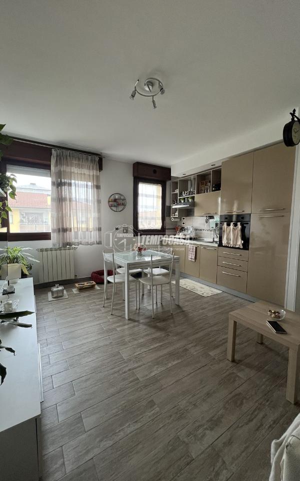 appartamento in vendita a Calderara di Reno in zona Longara
