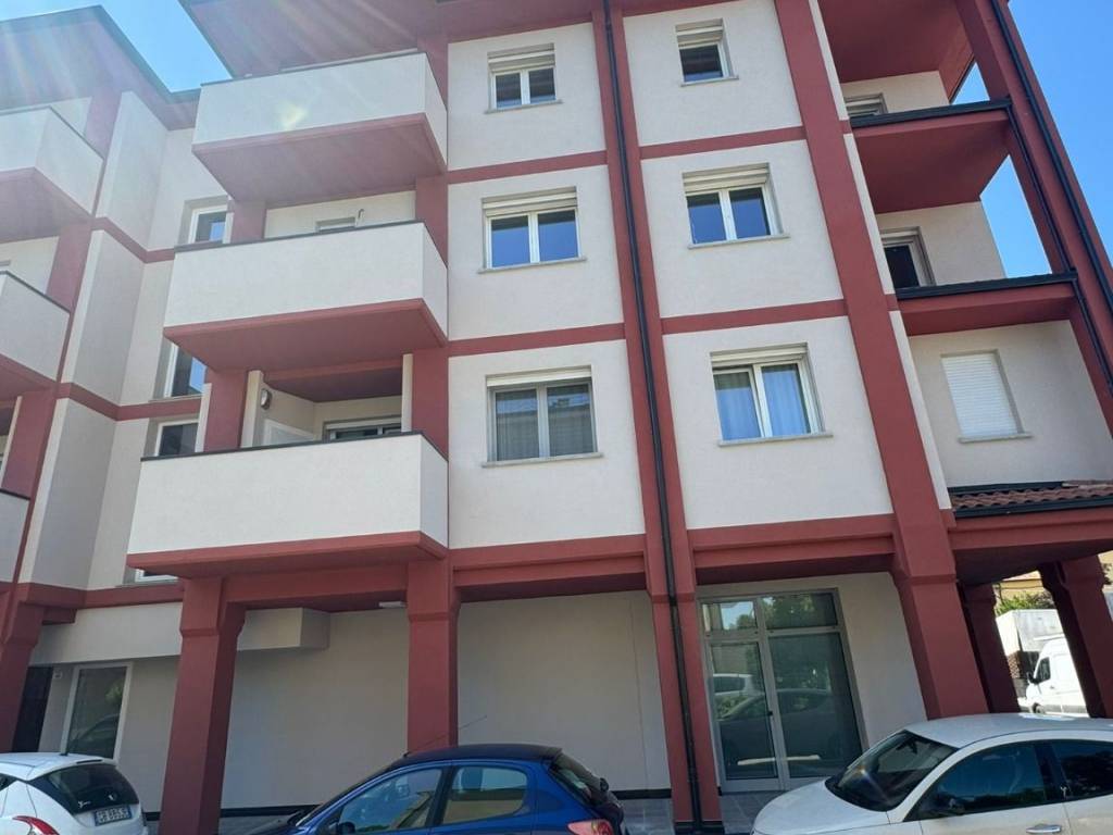 appartamento in vendita a Calderara di Reno