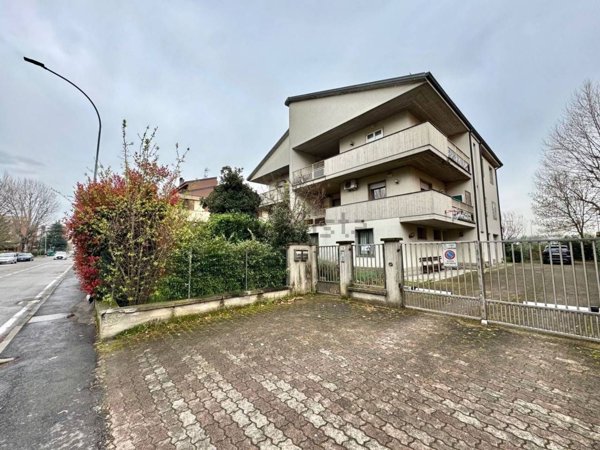 appartamento in vendita a Calderara di Reno