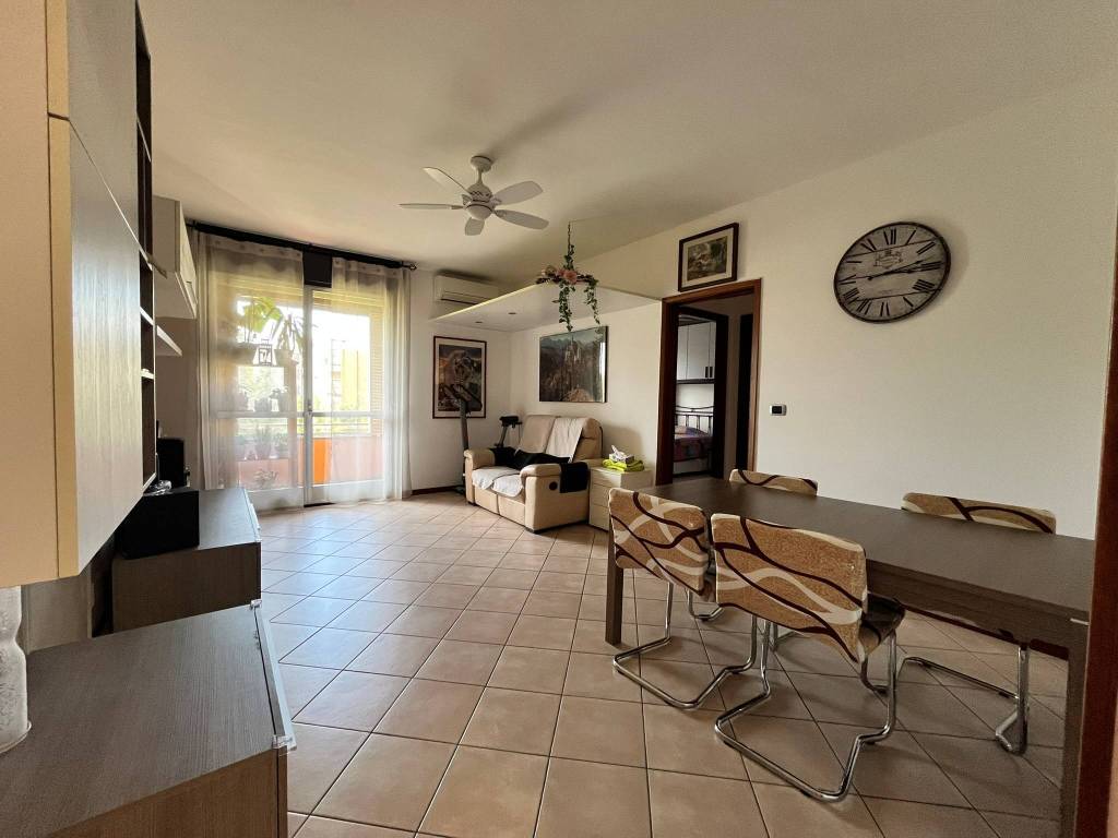 appartamento in vendita a Calderara di Reno