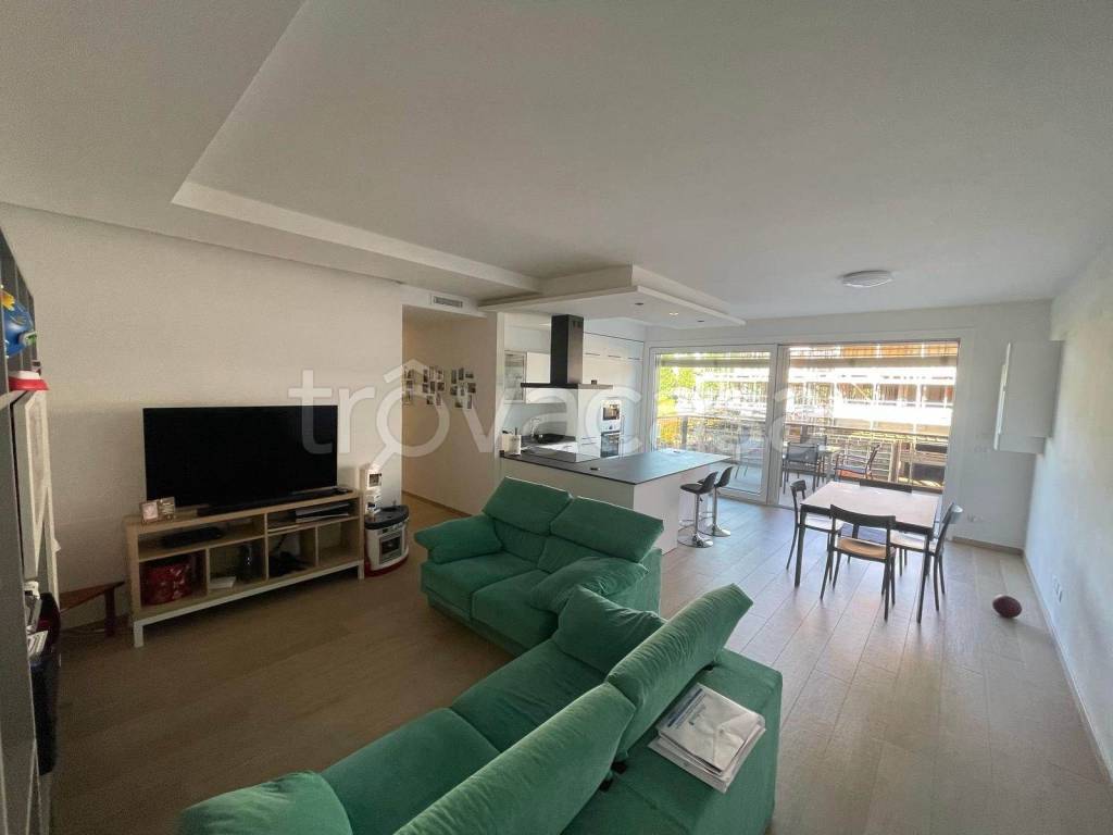 appartamento in vendita a Calderara di Reno