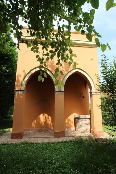 casa indipendente in vendita a Calderara di Reno in zona Longara