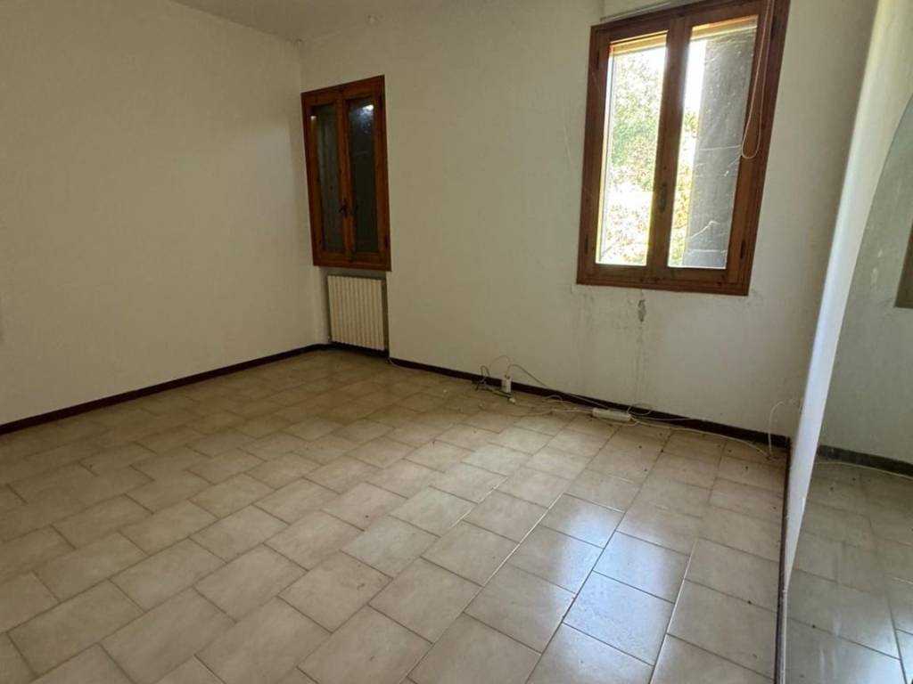 appartamento in vendita a Calderara di Reno in zona Longara