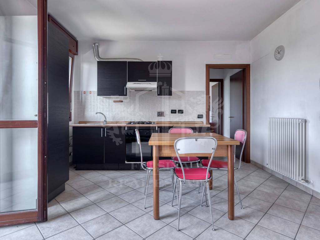 appartamento in vendita a Calderara di Reno in zona Lippo
