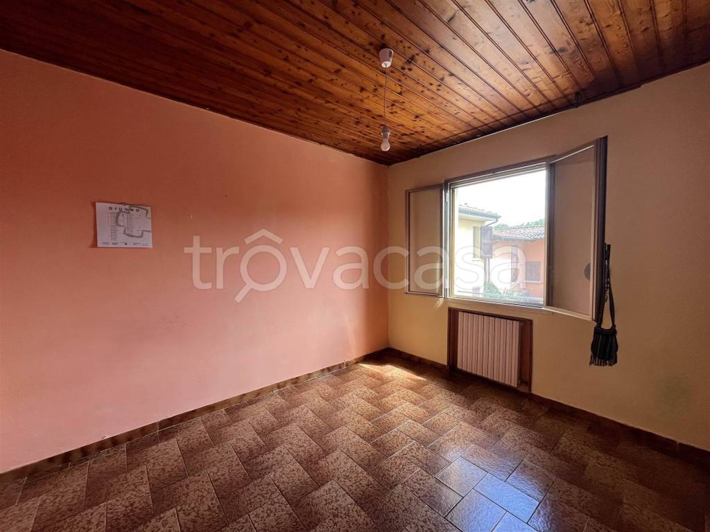 appartamento in vendita a Calderara di Reno in zona Castello di Campeggi