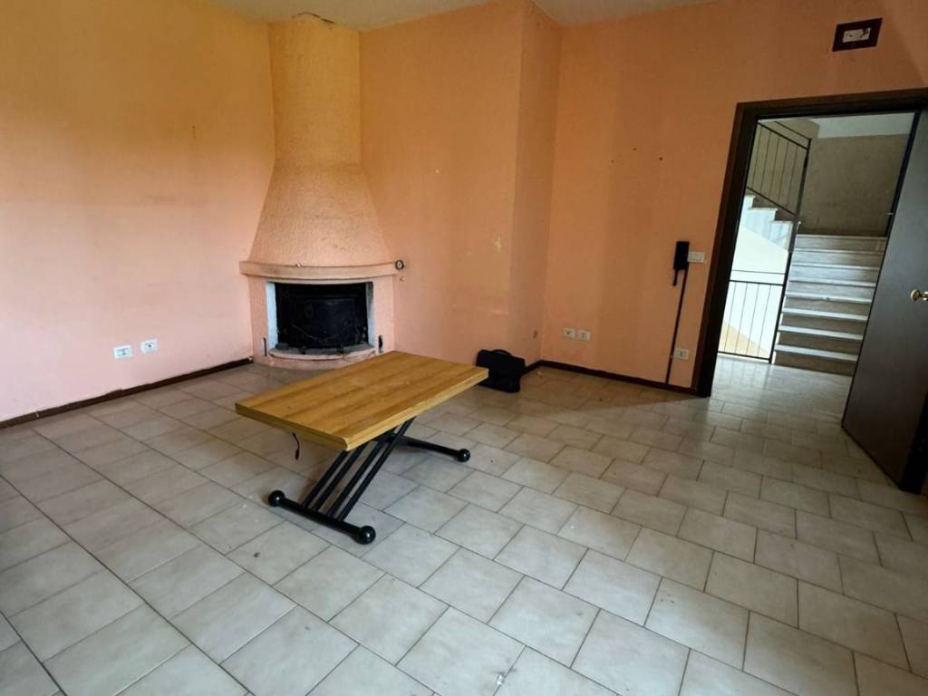 appartamento in vendita a Calderara di Reno in zona Longara