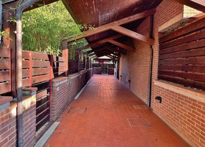 casa indipendente in vendita a Calderara di Reno in zona Longara