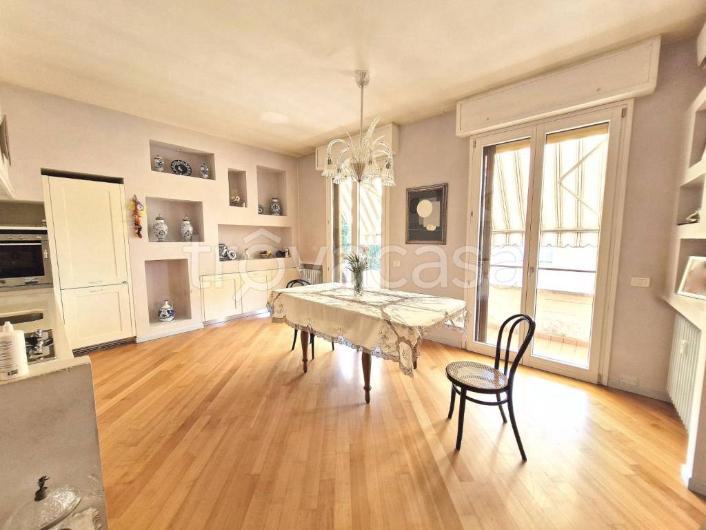 appartamento in vendita a Calderara di Reno