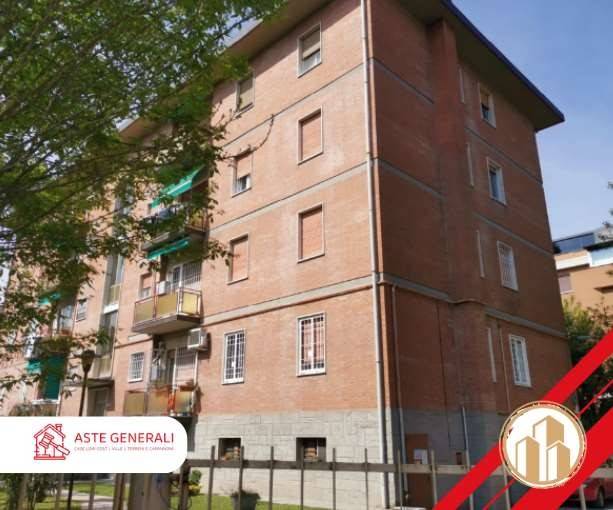appartamento in vendita a Calderara di Reno in zona Longara