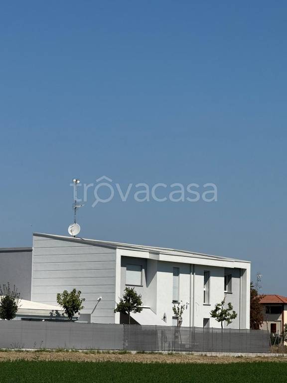 casa indipendente in vendita a Calderara di Reno