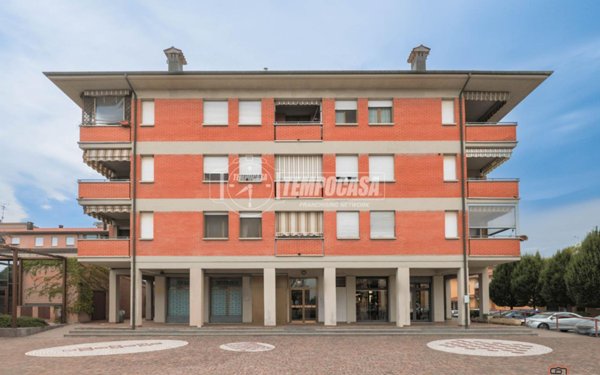 appartamento in vendita a Calderara di Reno in zona Longara