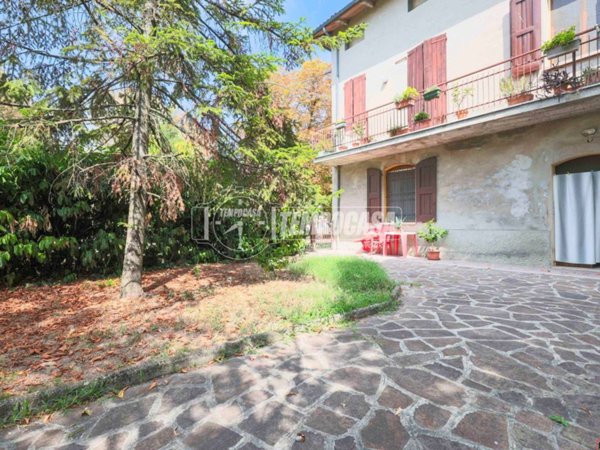 casa indipendente in vendita a Calderara di Reno