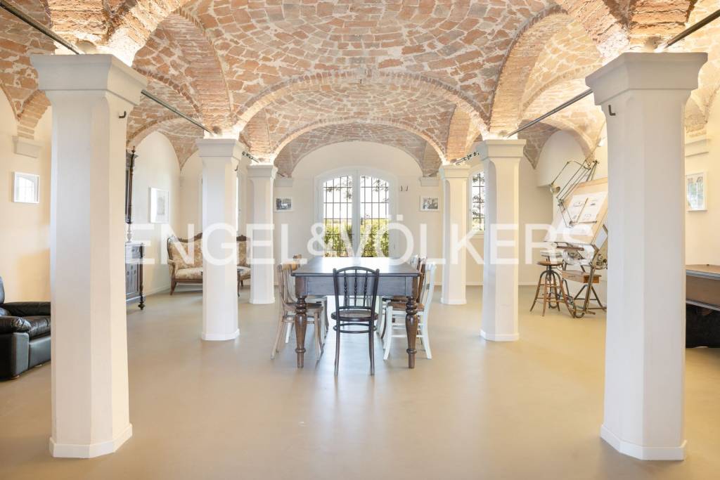 villa in vendita a Calderara di Reno