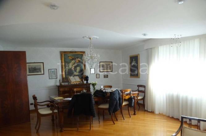 appartamento in vendita a Calderara di Reno