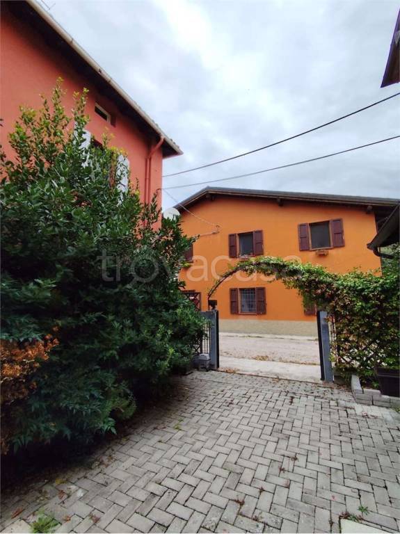 appartamento in vendita a Calderara di Reno