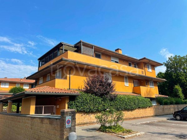 appartamento in vendita a Calderara di Reno in zona Longara