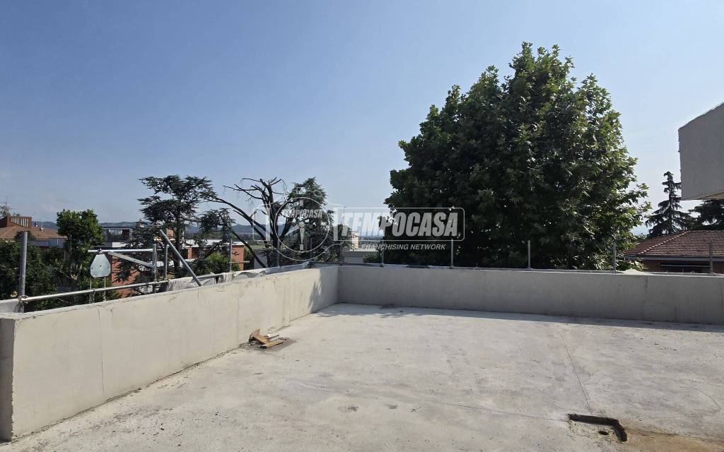 appartamento in vendita a Calderara di Reno in zona Lippo