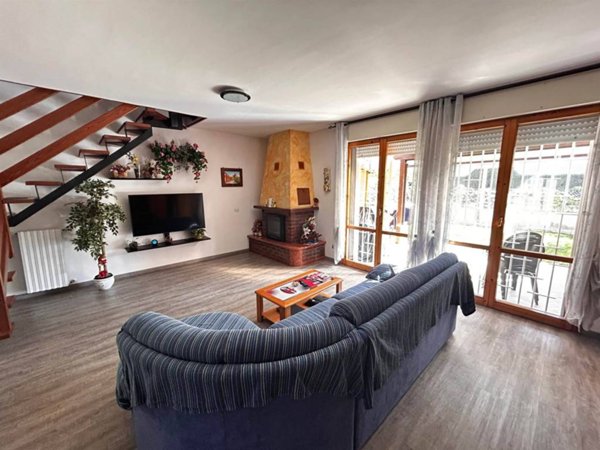 casa indipendente in vendita a Calderara di Reno