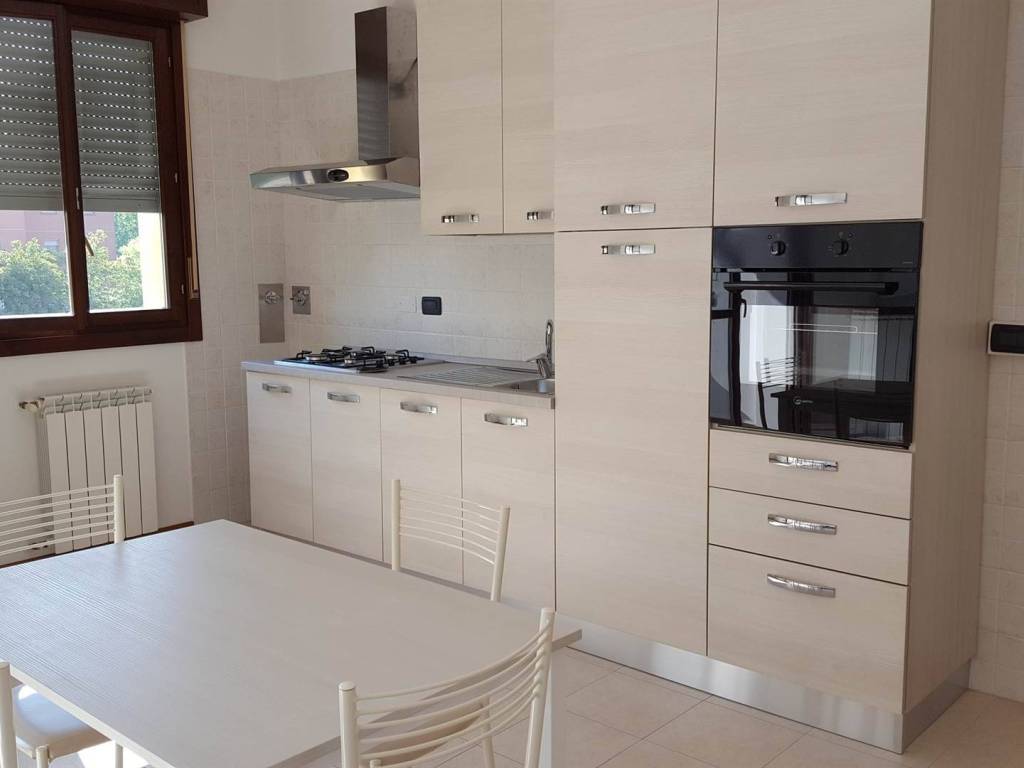 appartamento in vendita a Calderara di Reno in zona Longara