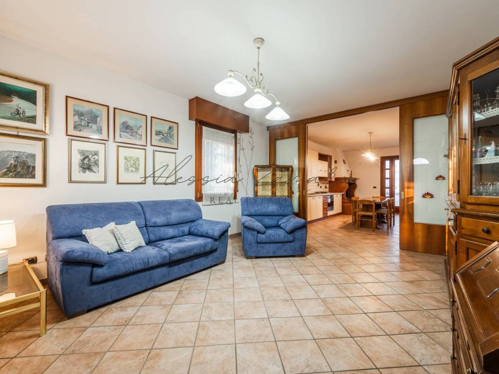 appartamento in vendita a Calderara di Reno