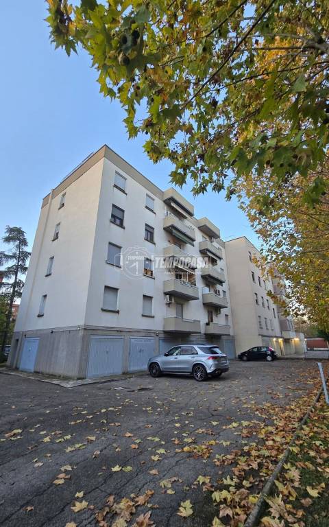 appartamento in vendita a Calderara di Reno