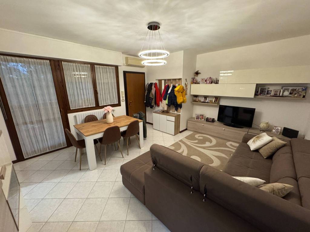 appartamento in vendita a Calderara di Reno