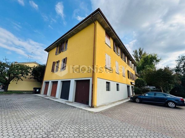 appartamento in vendita a Calderara di Reno