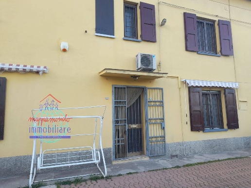 casa indipendente in vendita a Calderara di Reno in zona Longara