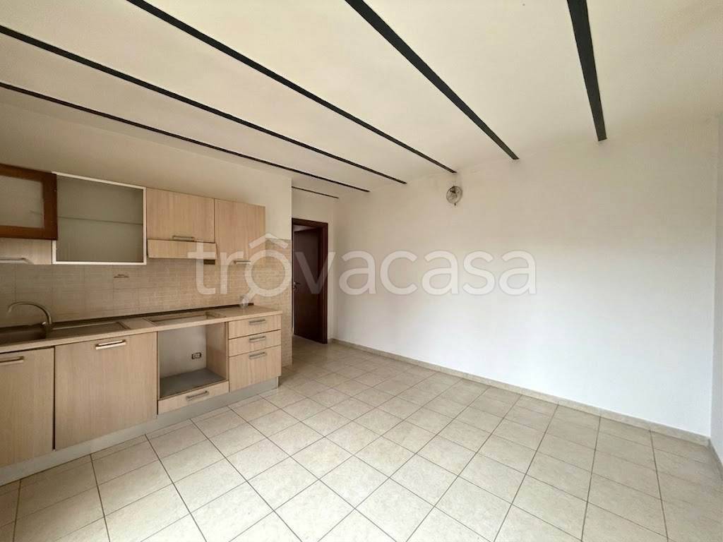 appartamento in vendita a Calderara di Reno in zona Castello di Campeggi